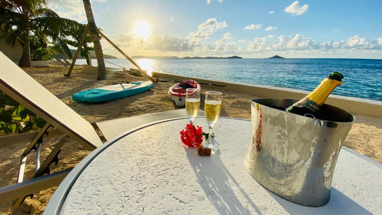 Mango Bay Resort Спаниш-Таун Экстерьер фото